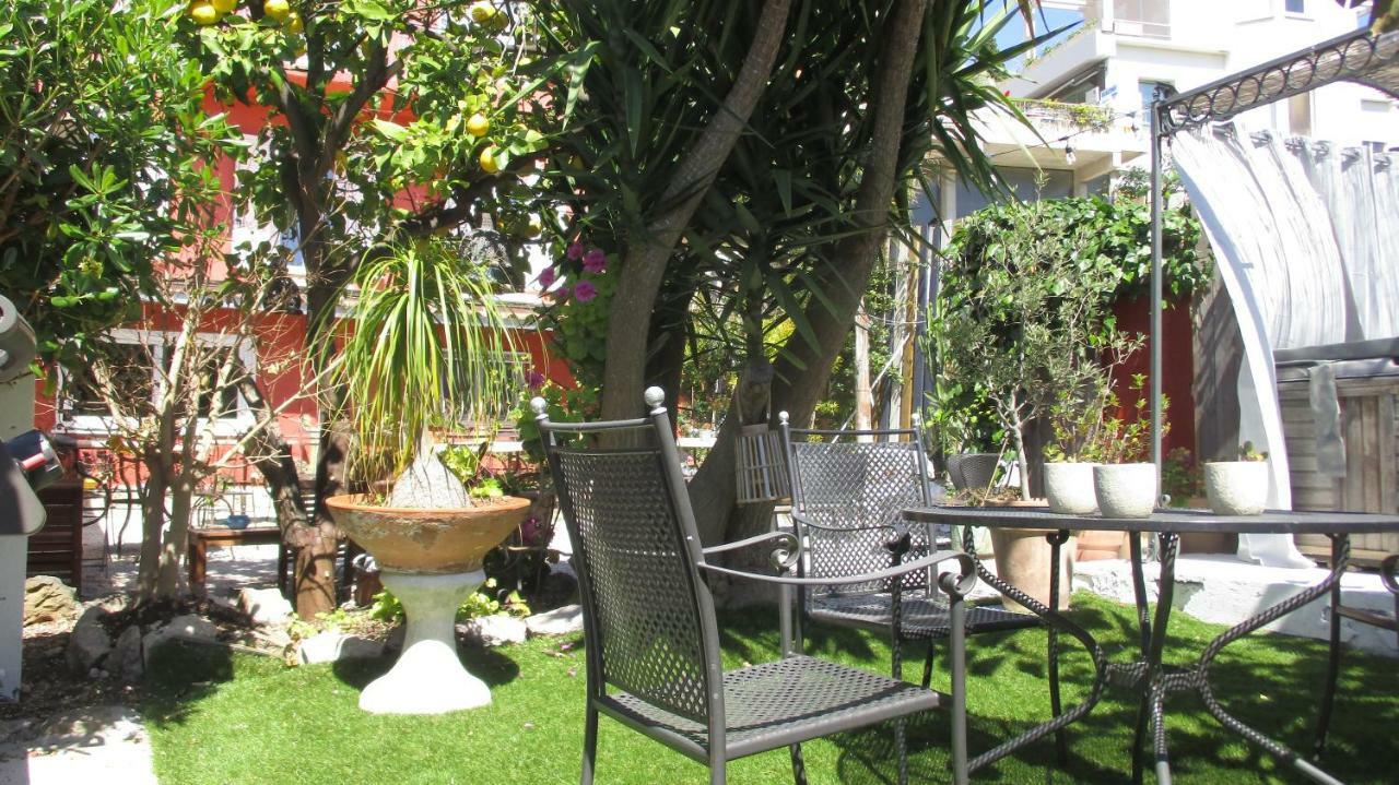 Hotel La Villa Patricia - Charme Et Tradition Villefranche-sur-Mer Exterior photo