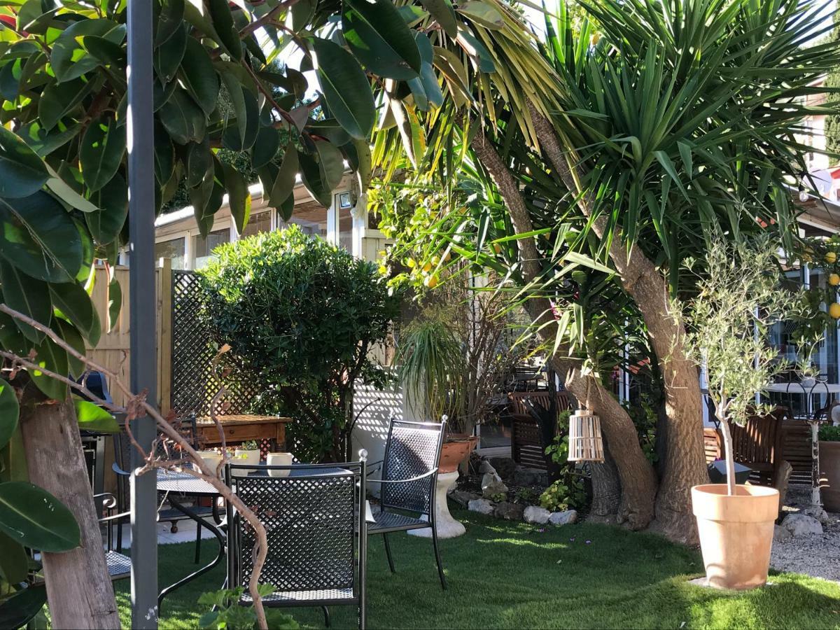 Hotel La Villa Patricia - Charme Et Tradition Villefranche-sur-Mer Exterior photo